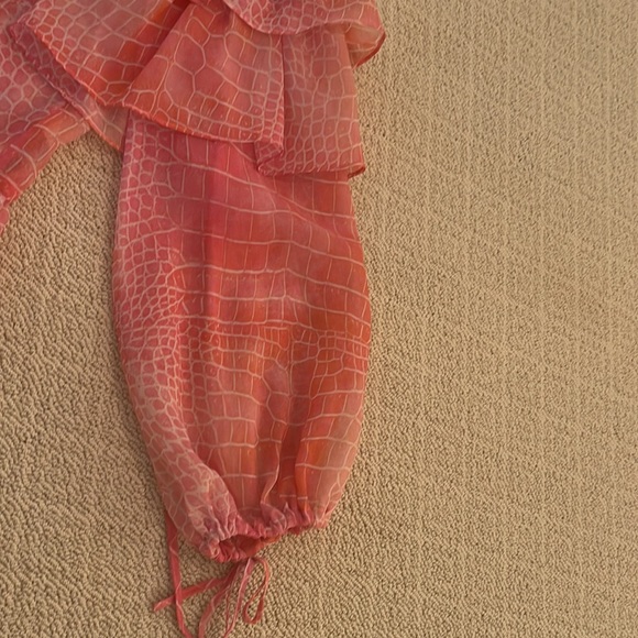 ASOS size 0 - Picture 2 of 4